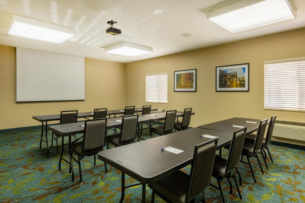 Candlewood Suites Springfield South By Ihg Dış mekan fotoğraf