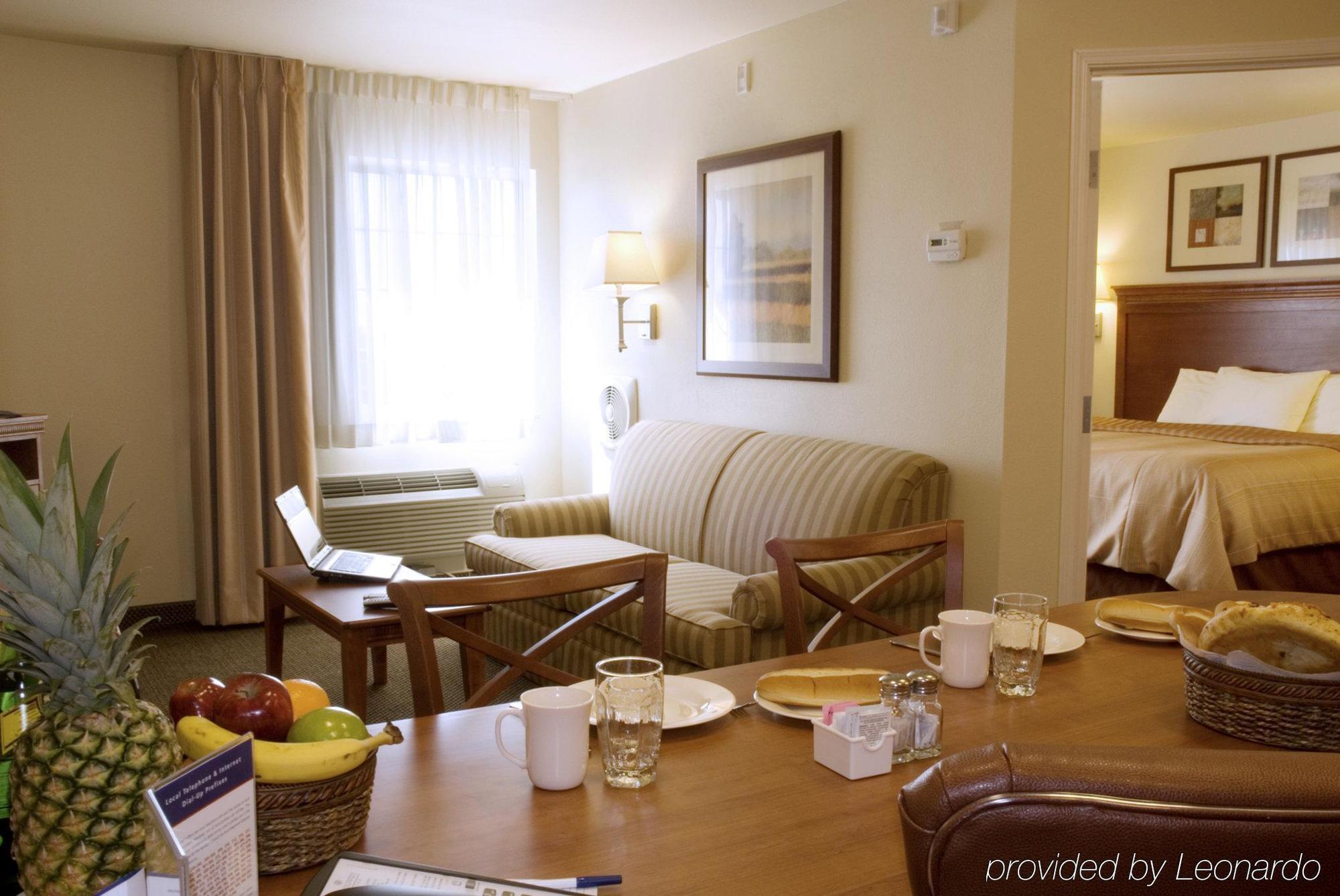 Candlewood Suites Springfield South By Ihg Dış mekan fotoğraf